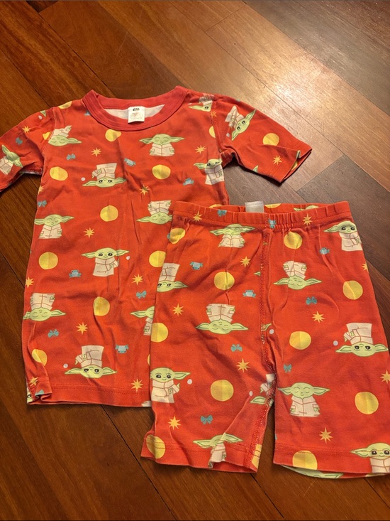 Hanna Andersson Other - Hanna Andersson Red Baby Yoda Printed Kids Pajama Set